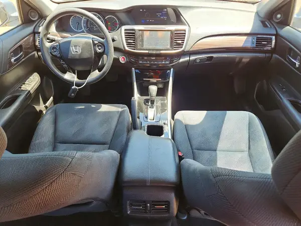 1HGCR2F78HA211392 2017 HONDA ACCORD - Image 8