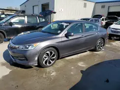 1HGCR2F78HA224997 2017 HONDA ACCORD