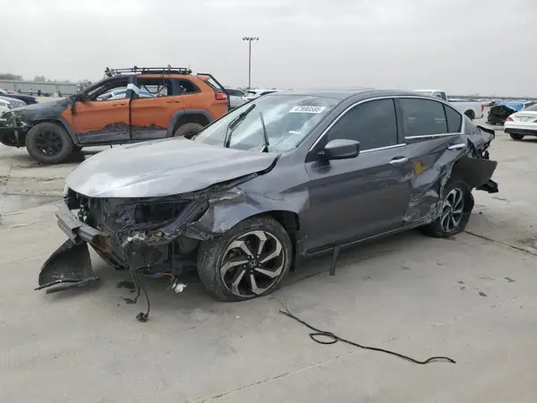 1HGCR2F78HA256820 2017 HONDA ACCORD - Image 1