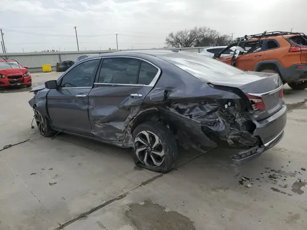 1HGCR2F78HA256820 2017 HONDA ACCORD - Image 2