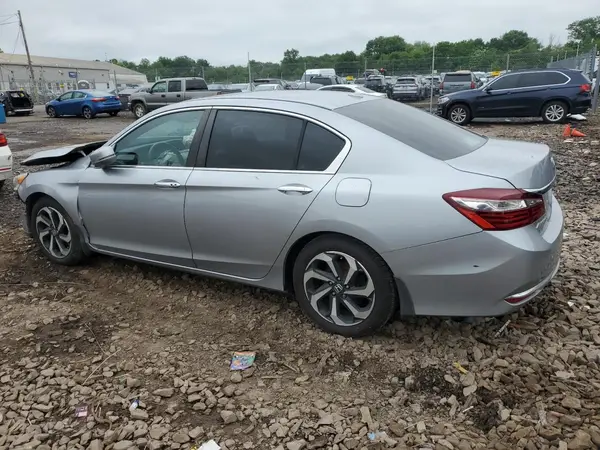 1HGCR2F78HA274217 2017 HONDA ACCORD - Image 2