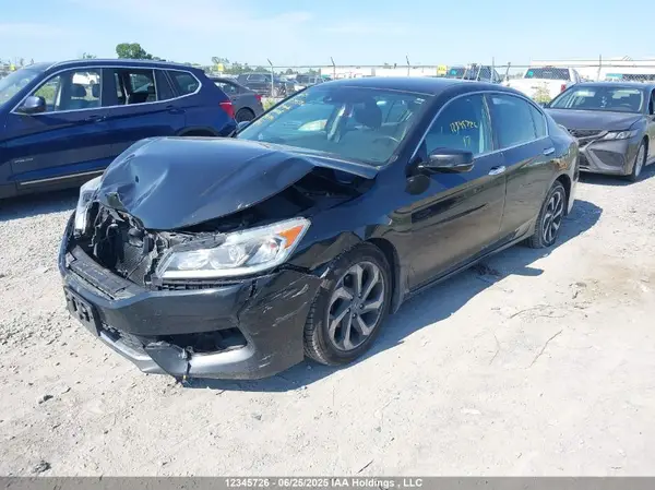 1HGCR2F78HA801608 2017 HONDA ACCORD - Image 2
