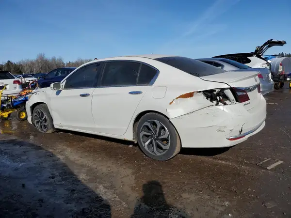 1HGCR2F78HA802418 2017 HONDA ACCORD - Image 2