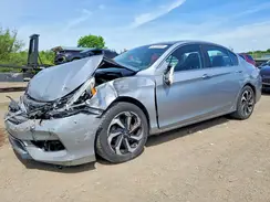 1HGCR2F79GA180121 2016 HONDA ACCORD