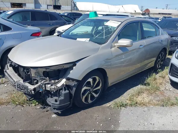 1HGCR2F79HA003781 2017 HONDA ACCORD - Image 2