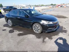 1HGCR2F79HA033833 2017 HONDA ACCORD