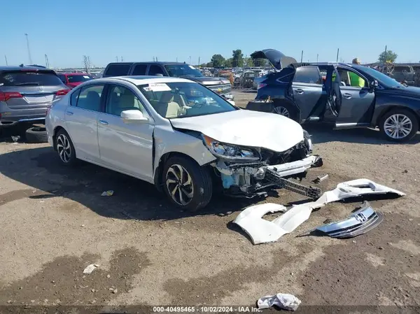 1HGCR2F79HA044704 2017 HONDA ACCORD - Image 1