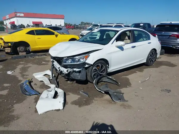 1HGCR2F79HA044704 2017 HONDA ACCORD - Image 2