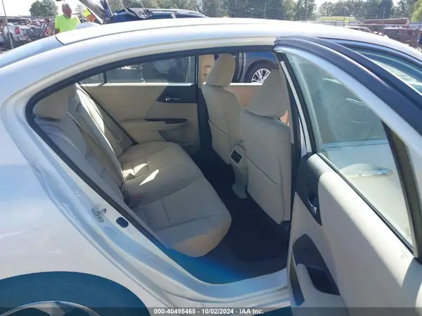 1HGCR2F79HA044704 2017 HONDA ACCORD - Image 8