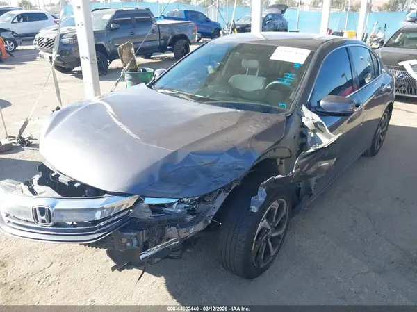 1HGCR2F79HA089237 2017 HONDA ACCORD - Image 2