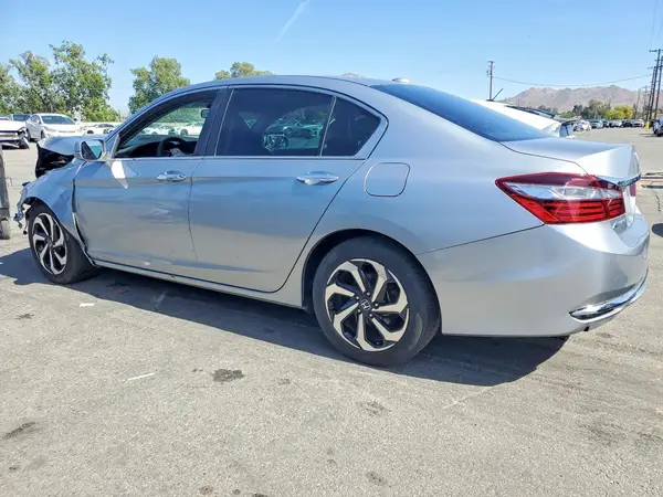 1HGCR2F79HA104304 2017 HONDA ACCORD - Image 2