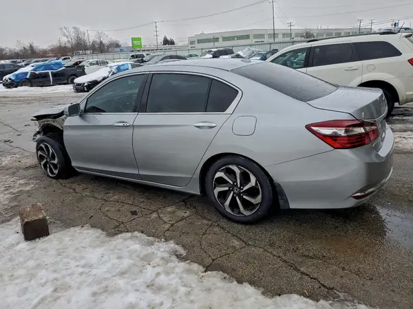 1HGCR2F79HA129008 2017 HONDA ACCORD - Image 2