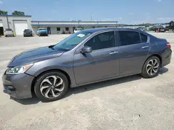 1HGCR2F79HA144687 2017 HONDA ACCORD