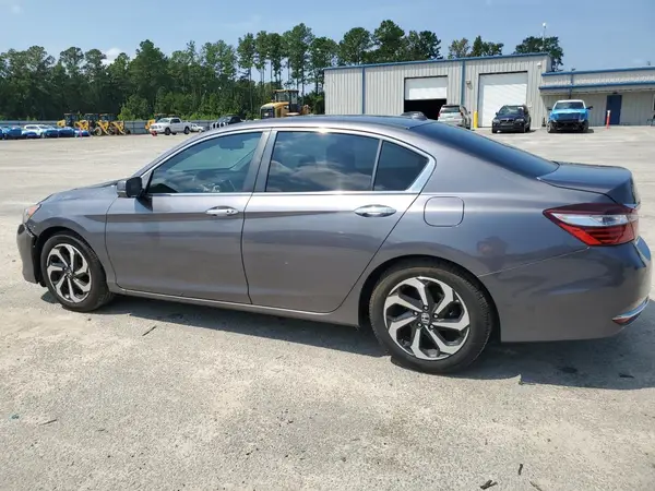 1HGCR2F79HA144687 2017 HONDA ACCORD - Image 2