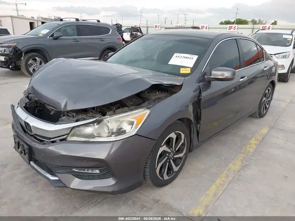 1HGCR2F79HA170626 2017 HONDA ACCORD - Image 2