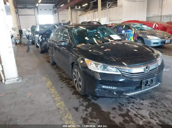 1HGCR2F79HA207478 2017 HONDA ACCORD - Image 1