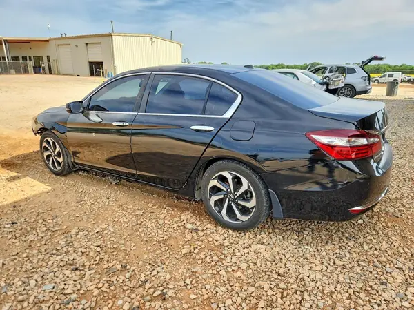 1HGCR2F79HA211921 2017 HONDA ACCORD - Image 2