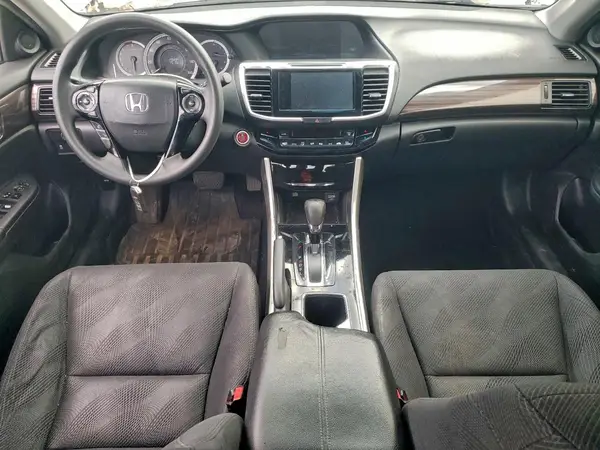 1HGCR2F79HA235586 2017 HONDA ACCORD - Image 8