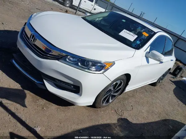 1HGCR2F7XGA034018 2016 HONDA ACCORD - Image 2