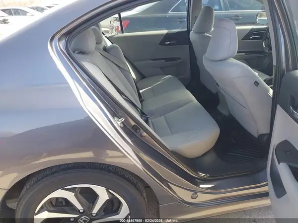 1HGCR2F7XGA123894 2016 HONDA ACCORD - Image 8
