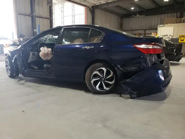 1HGCR2F7XGA136256 2016 HONDA ACCORD - Image 2
