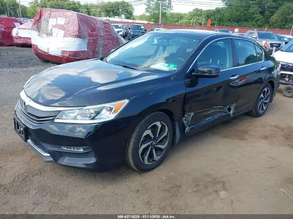 1HGCR2F7XGA225504 2016 HONDA ACCORD - Image 2