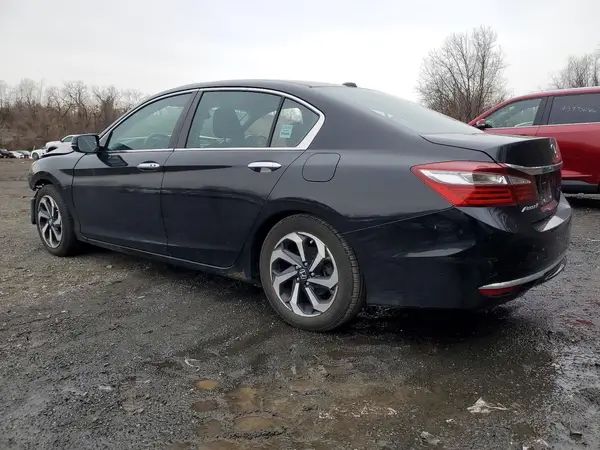 1HGCR2F7XHA029547 2017 HONDA ACCORD - Image 2