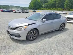 1HGCR2F7XHA032044 2017 HONDA ACCORD