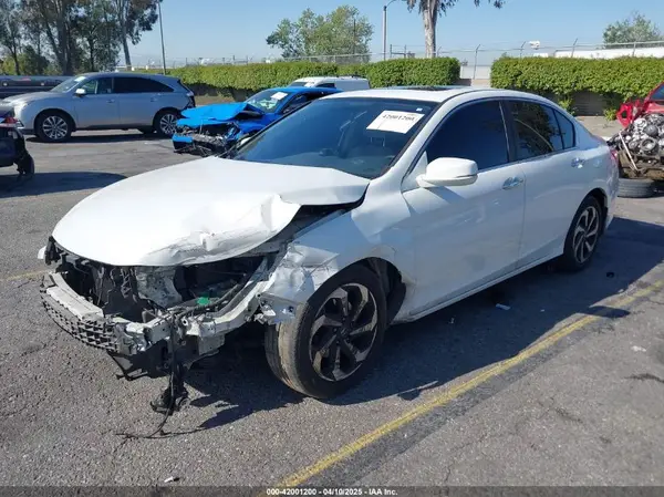 1HGCR2F7XHA032433 2017 HONDA ACCORD - Image 2