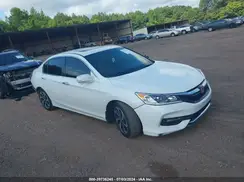 1HGCR2F7XHA052732 2017 HONDA ACCORD