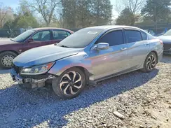 1HGCR2F7XHA055582 2017 HONDA ACCORD