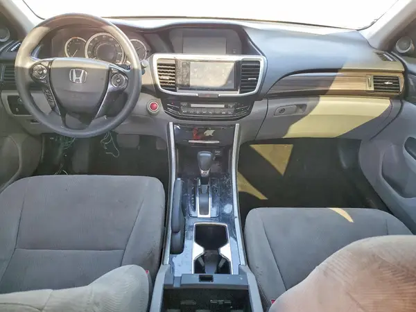 1HGCR2F7XHA055582 2017 HONDA ACCORD - Image 8