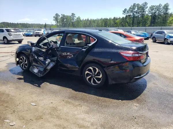 1HGCR2F7XHA057056 2017 HONDA ACCORD - Image 2