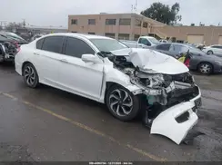 1HGCR2F7XHA065836 2017 HONDA ACCORD