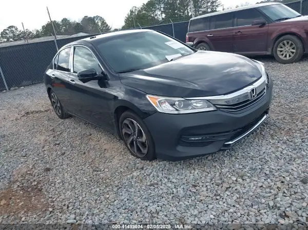 1HGCR2F7XHA097542 2017 HONDA ACCORD - Image 1