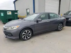 1HGCR2F7XHA105543 2017 HONDA ACCORD