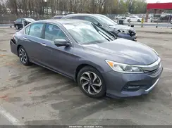 1HGCR2F7XHA120754 2017 HONDA ACCORD