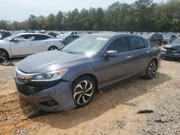 1HGCR2F7XHA168013 2017 HONDA ACCORD - Image 1