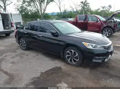 1HGCR2F7XHA188536 2017 HONDA ACCORD