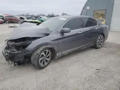 1HGCR2F7XHA208557 2017 HONDA ACCORD