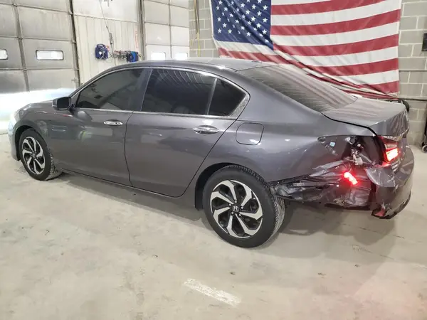 1HGCR2F7XHA213855 2017 HONDA ACCORD - Image 2