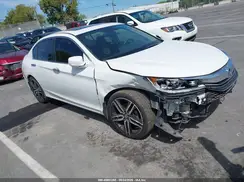 1HGCR2F7XHA229800 2017 HONDA ACCORD