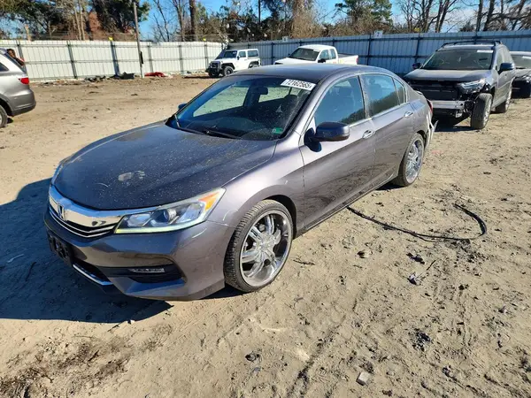 1HGCR2F7XHA231093 2017 HONDA ACCORD - Image 1