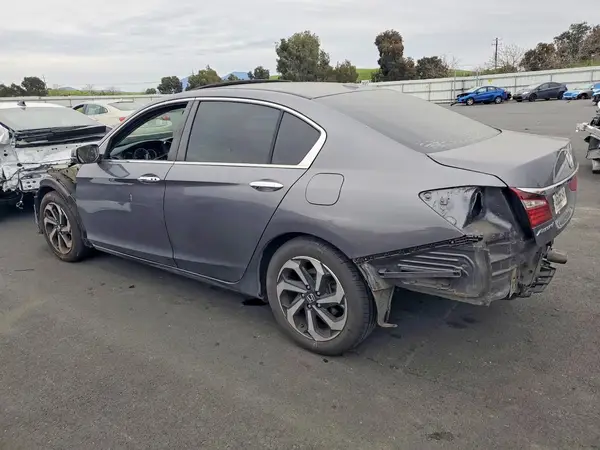 1HGCR2F7XHA248007 2017 HONDA ACCORD - Image 2