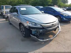 1HGCR2F7XHA252428 2017 HONDA ACCORD