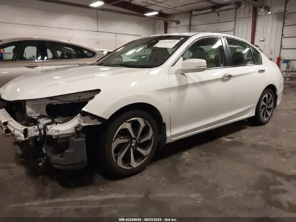 1HGCR2F80GA000470 2016 HONDA ACCORD - Image 2