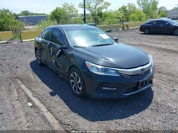 1HGCR2F80GA061480 2016 HONDA ACCORD - Image 1