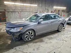 1HGCR2F80GA113318 2016 HONDA ACCORD