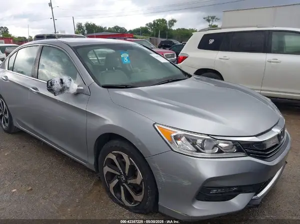 1HGCR2F80GA113660 2016 HONDA ACCORD - Image 1