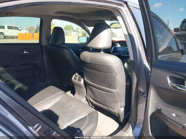 1HGCR2F80GA187810 2016 HONDA ACCORD - Image 8